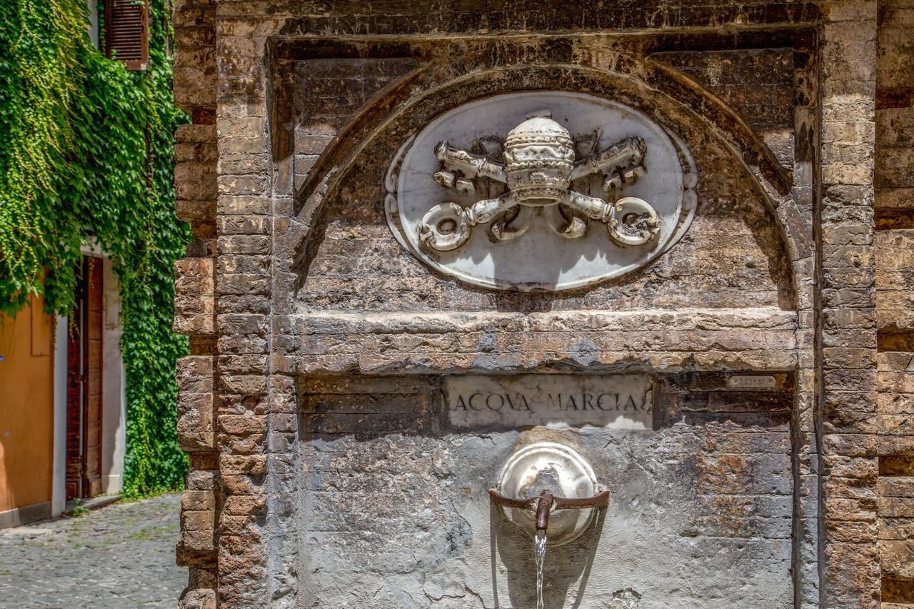 ローマBorgo Pio Charmeアパートメント エクステリア 写真